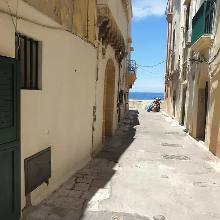Ap - Della Purita Gallipoli